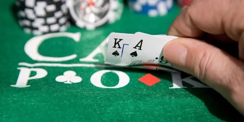 Các hành động cần biết trong Poker VIN88